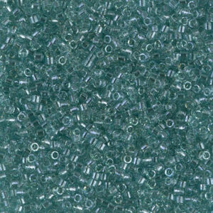 DB 112 miyuki delica 11/0 sea foam luster 3 gram
