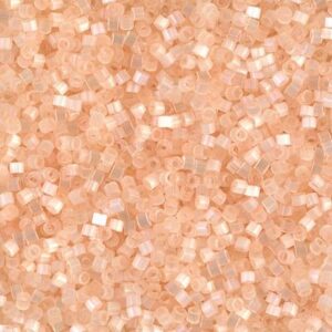 821 miyuki delica 11/0 light peach silk satin