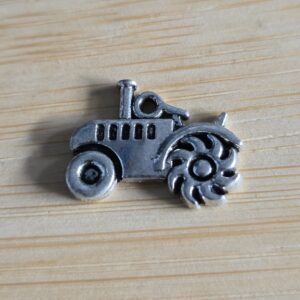 bedel tractor tibetaans zilver 15 mm x 19 mm