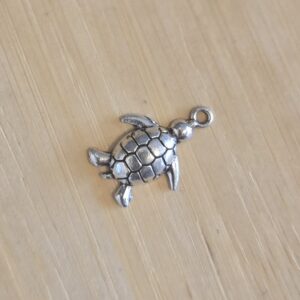 bedel schildpad antiek zilver 19 mm x 12 mm