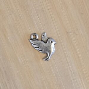 bedel vredesduif antiek zilver 15 mm x 10 mm