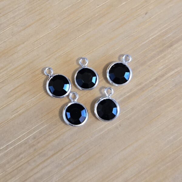 bedel zilver rond met strass zwart 10 mm x 6 mm 5 stuks