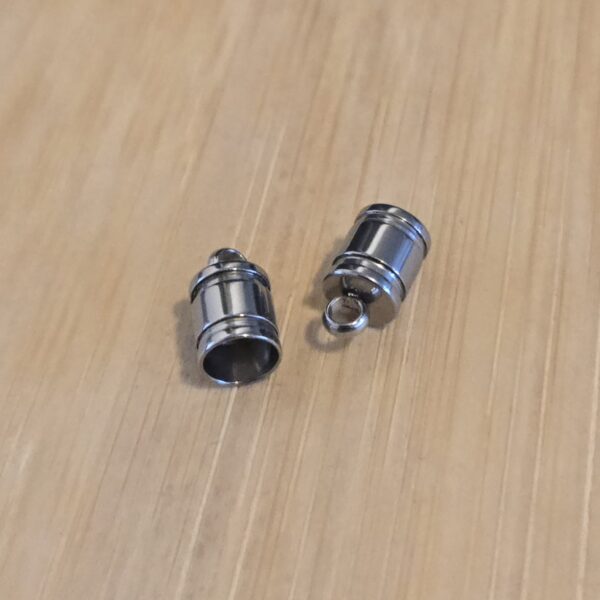 eindkapjes zilver 10 mm inclusief oog 2 stuks