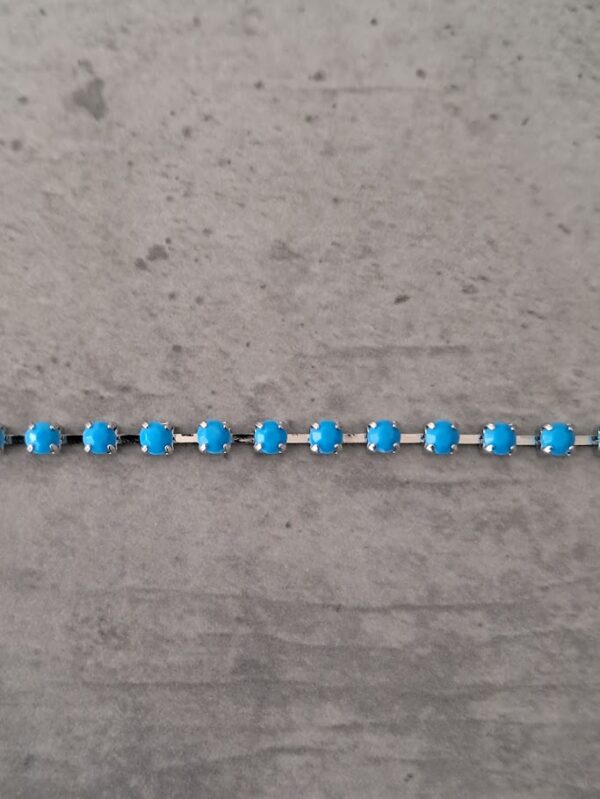 strass ketting  zilver met kunstof similistenen schakel 3 mm blauw 10 cm