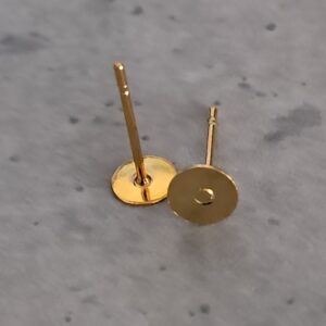 oorsteker goud rond 5 mm per paar