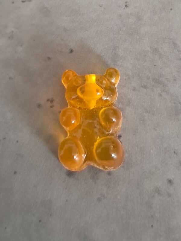 resin hanger gummi bear 15 x 9 mm oranje
