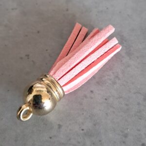 kwastje imitatieleer 38 mm roze