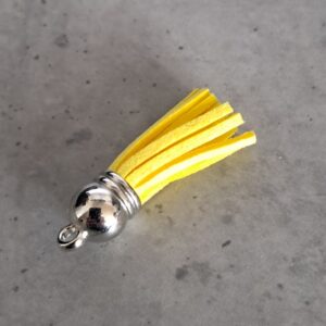 kwastje imitatieleer 38 mm geel