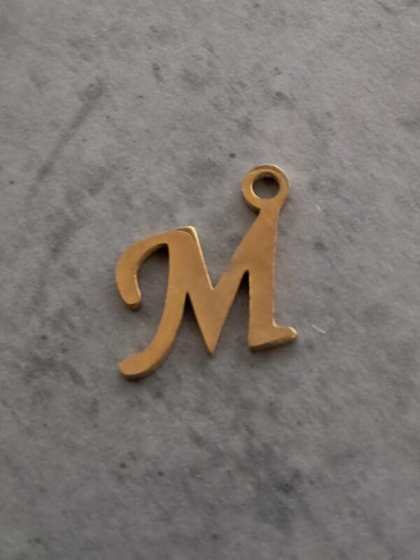 bedel goud letter M 14 mm