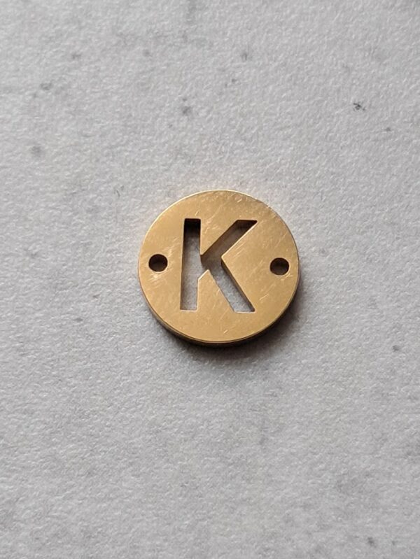 connector goud initial K 10 mm