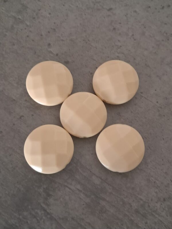 kunststof kraal plat crème facet geslepen 24 mm 5 stuks