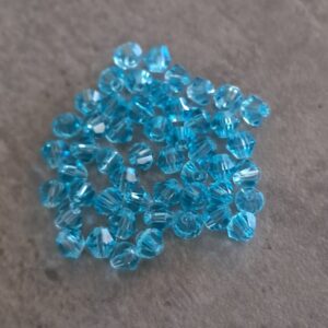 kraal bicone light blue 4 mm 50 stuks