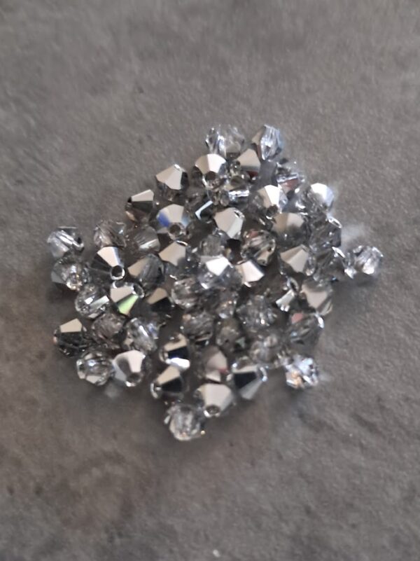 kraal bicone crystal half labrador 3 mm 50 stuks
