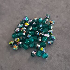 kraal facet emerald vitrait firepolished 3 mm 50 stuks