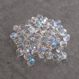 kraal facet crystal transparent 4 mm 50 stuks