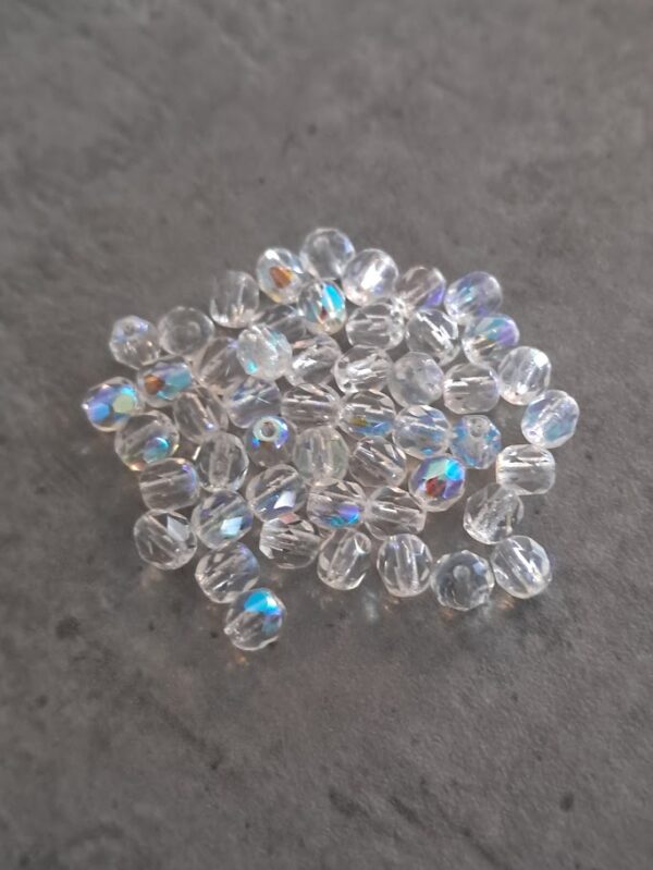 kraal facet crystal transparent 4 mm 50 stuks