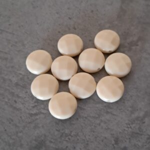 kraal kunststof plat crème facet geslepen 14 mm 10 stuks