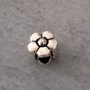 leerschuiver zilver bloem 10 mm