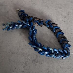 houten kralen streng blauw