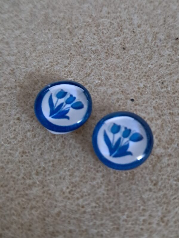 cabochon delfsblauwe tulp 12 mm 2 stuks