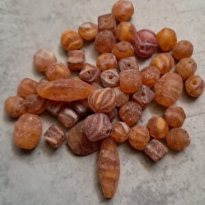 India glaskralen diverse maten 49 stuks