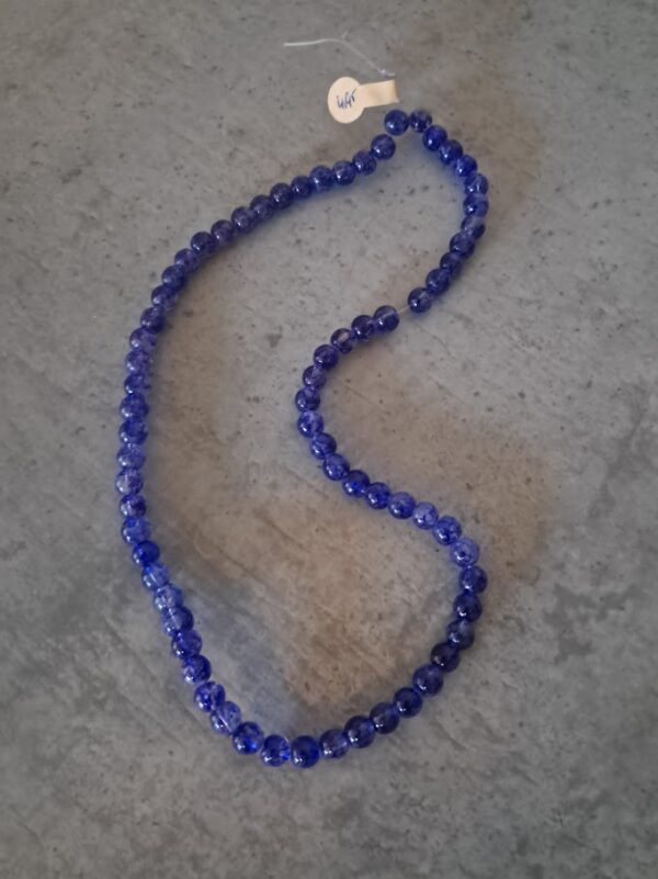 glaskraal blauw 6 mm streng ongeveer 55 stuks