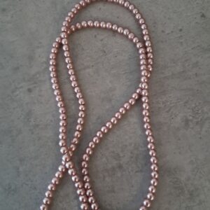 glasparel oud roze 6 mm streng ongeveer 155 stuks