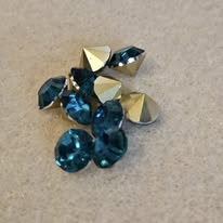 puntsteen donker groen 6 mm 10 stuks