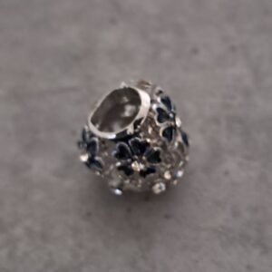 kraal zilver pandora style hart model met bloemen zwart/wit 10 mm x 10 mm