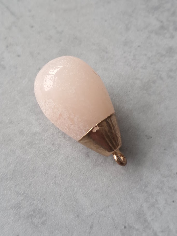 hanger rozenkwarts DQ goud 30 mm