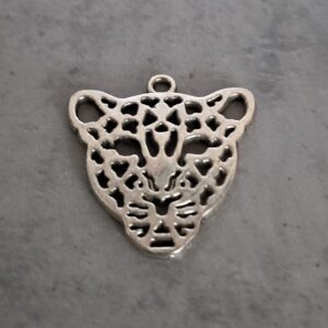 bedel zilver luipaard 28 mm x 25 mm