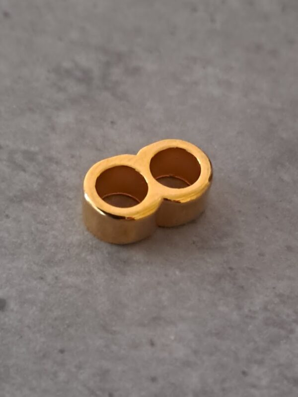 leerschuiver goud 14 mm x 8 mm x 5 mm dubbel oog