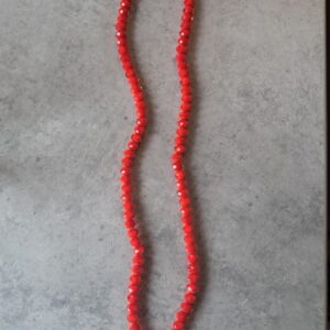 glaskraal facet geslepen rood 6 mm streng 100 stuks