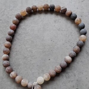 kraal agaat mat grijs craquele 10 mm streng 37 stuks