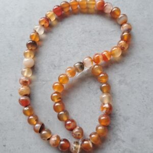 kraal amber agaat 8 mm streng 52 stuks