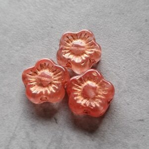 Czech glaskraal sunset flower transparent red 10 mm 3 stuks