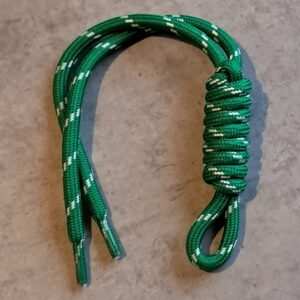 paracord sleutelhanger green-white 26 cm x 13.5 cm