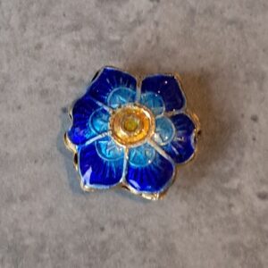 kraal cloisonne bloem plat turquoise 15 x 17 x 6 mm