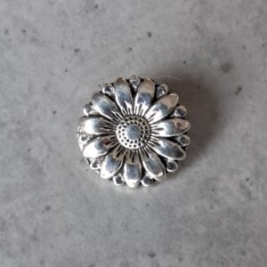 knoop madelief zilver 17 mm