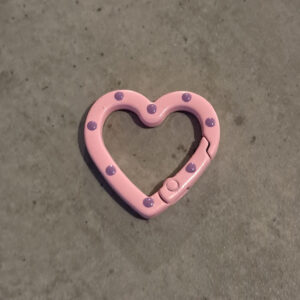 sleutelhanger hart pink-purple 25 mm x 26 mm x 4 mm