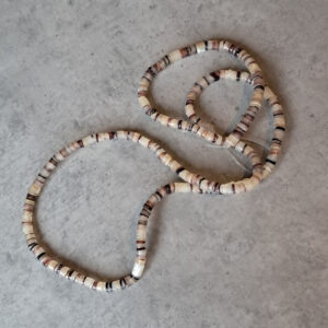 schelp schijfjes creme tot bruinkleur 2.6 mm streng 60 cm