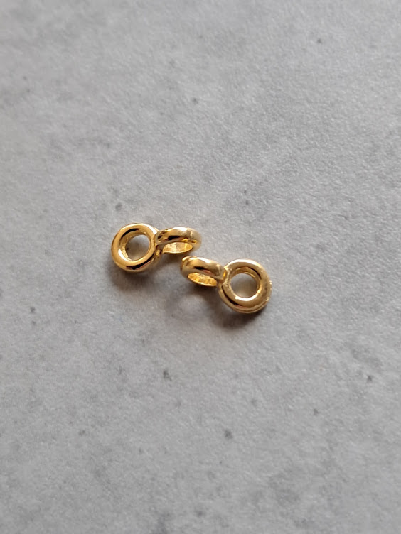 bail goud DQ met oog 2.2 mm 2 stuks